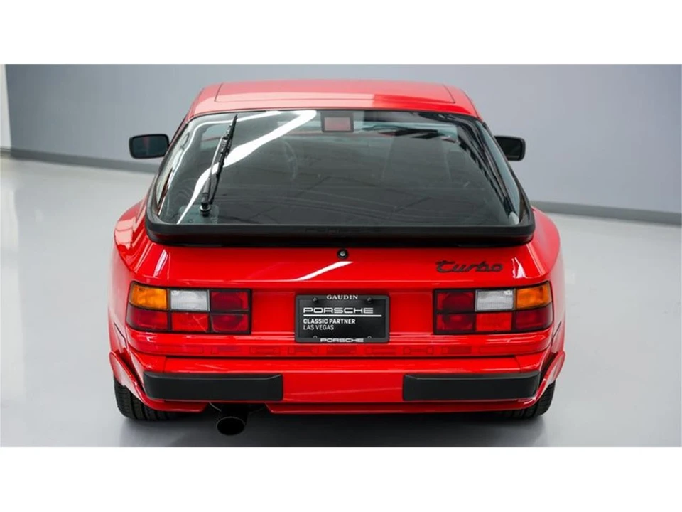 1986 Porsche 944 - Image 7 of 31