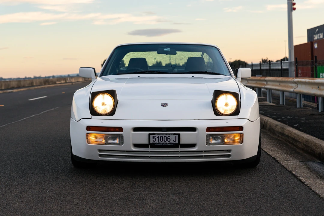 1986 Porsche 944 - Image 2 of 31
