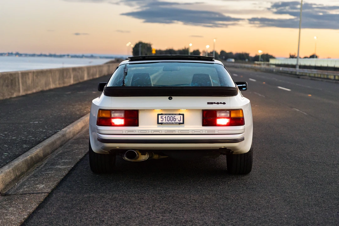 1986 Porsche 944 - Image 6 of 31