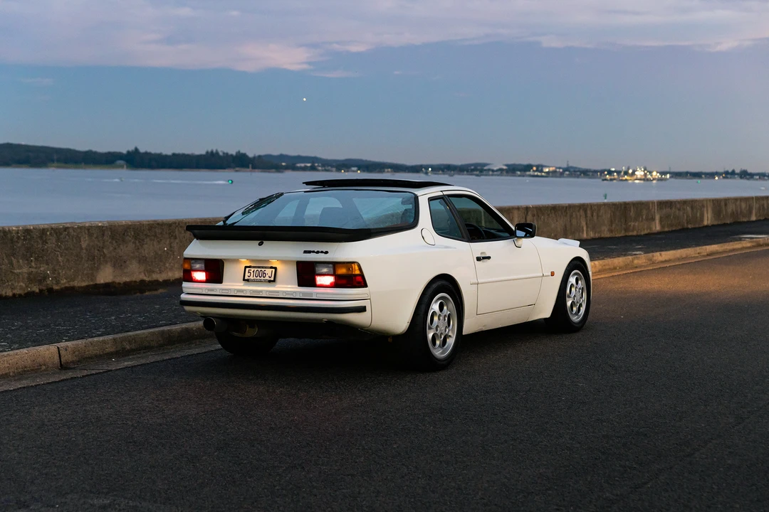 1986 Porsche 944 - Image 18 of 31