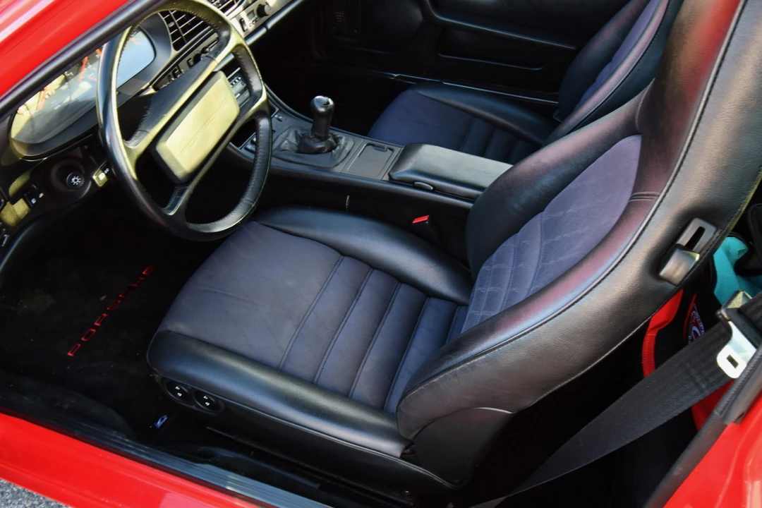 1986 Porsche 944 - Image 25 of 31