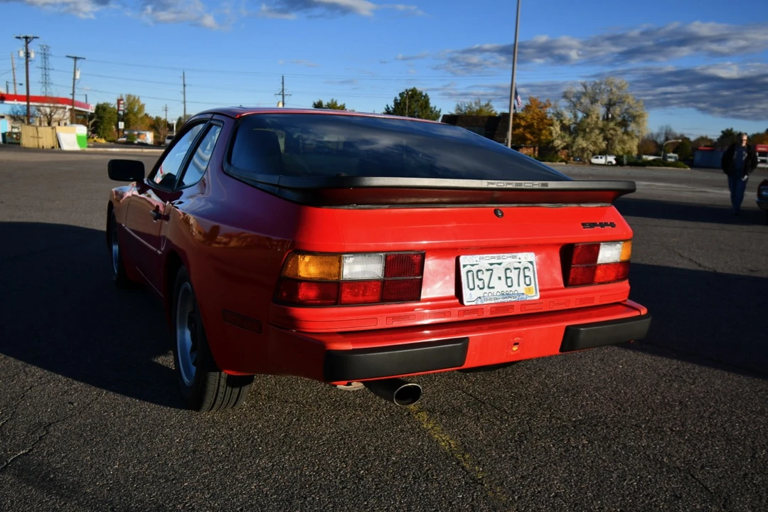 1986 Porsche 944 - Image 16 of 31