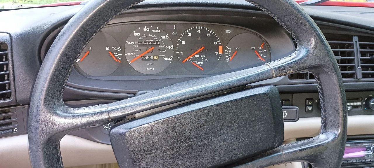 1986 Porsche 944 - Image 8 of 9