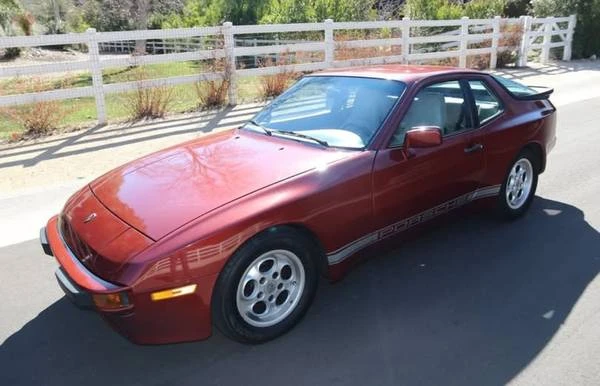 1986 Porsche 944 - Image 8 of 20