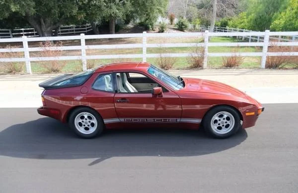 1986 Porsche 944 - Image 3 of 20