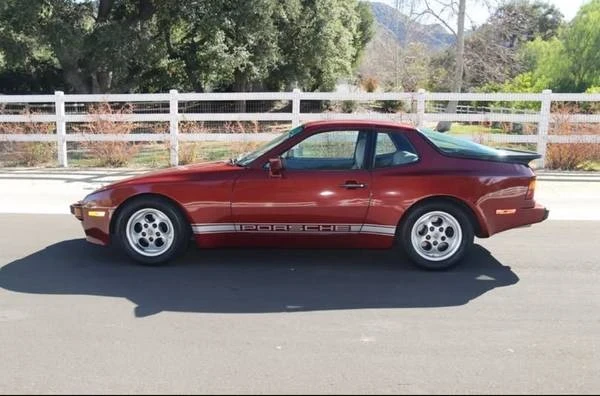 1986 Porsche 944 - Image 9 of 20
