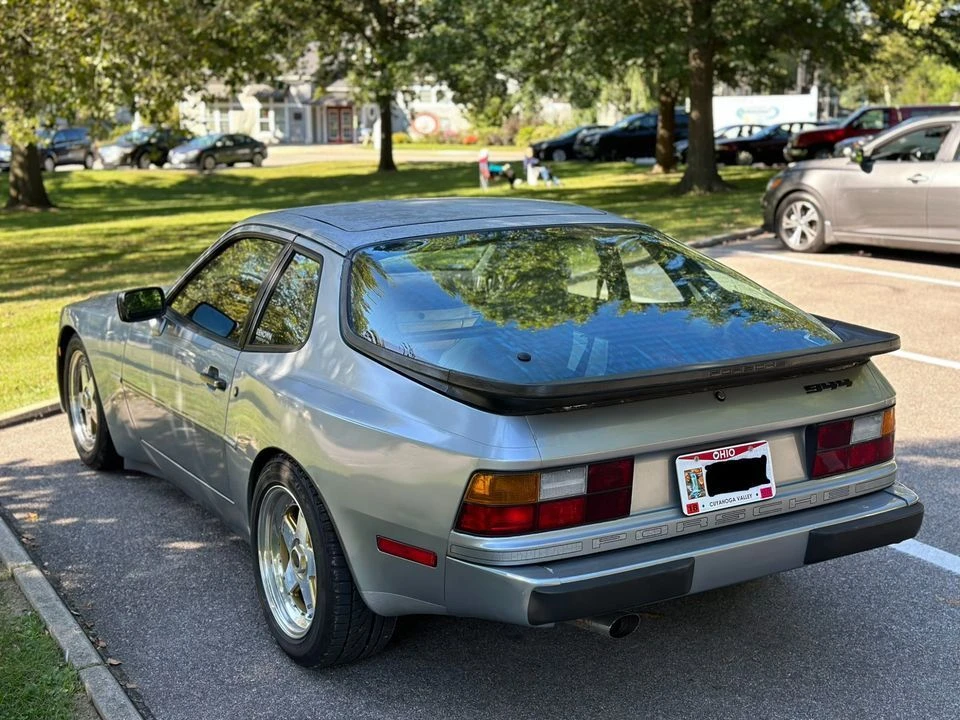 1986 Porsche 944 - Image 3 of 9