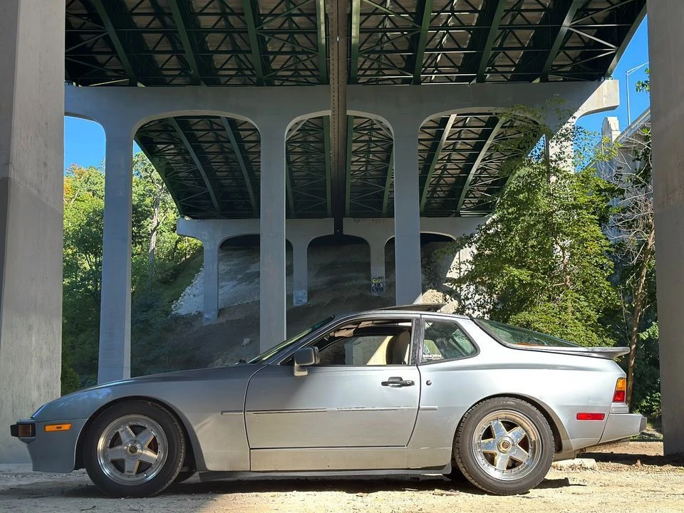 1986 Porsche 944 - Image 8 of 9