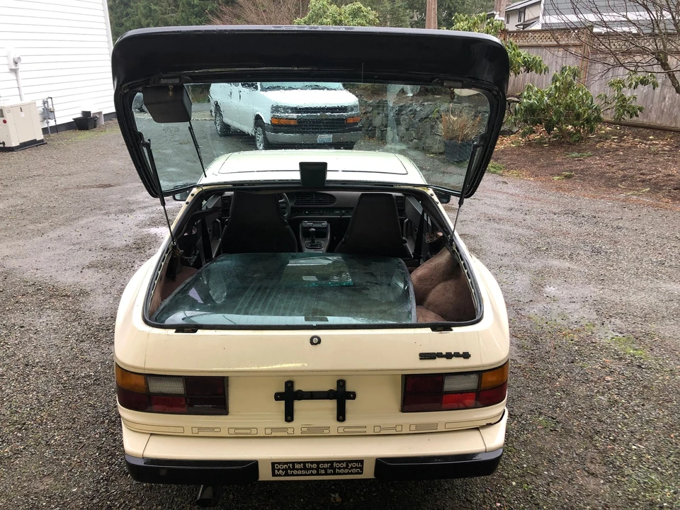 1986 Porsche 944 - Image 5 of 19