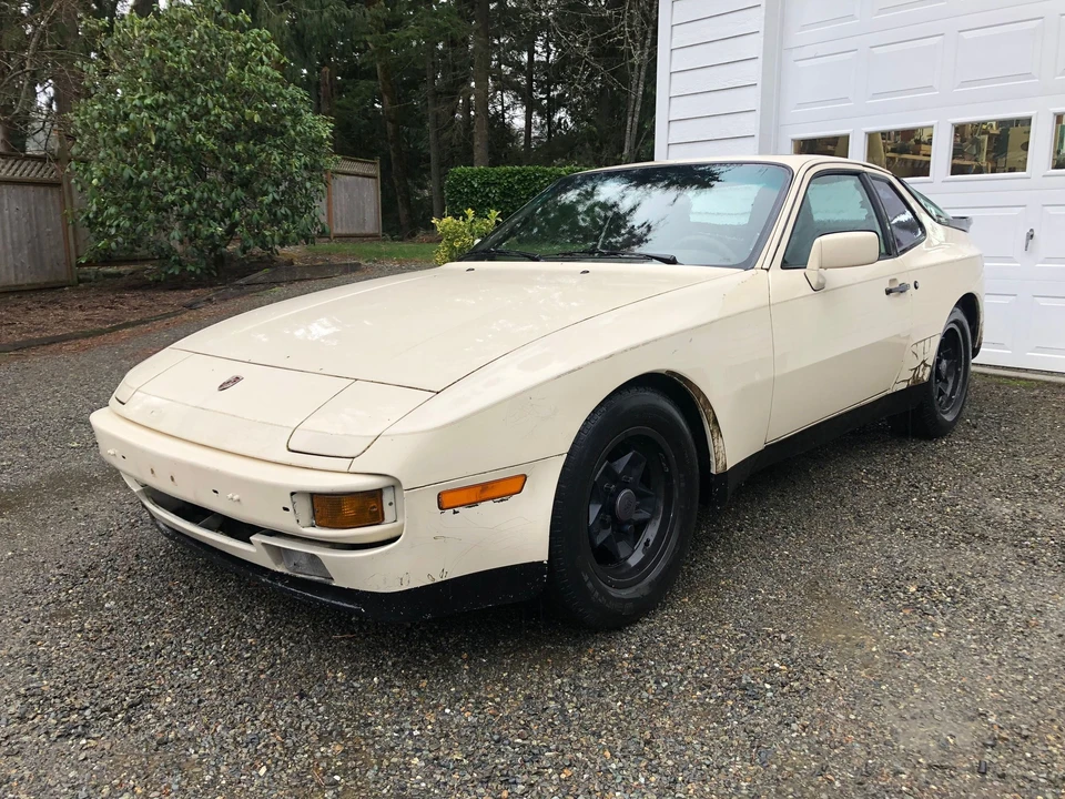 1986 Porsche 944 - Image 2 of 19