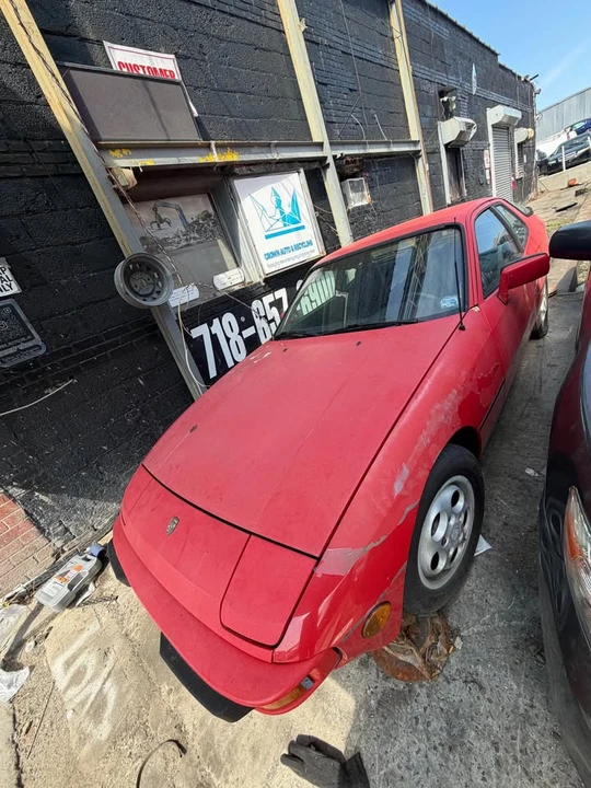 1986 Porsche 924 - Image 3 of 10