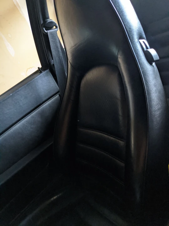 1986 Porsche 944 - Image 6 of 8