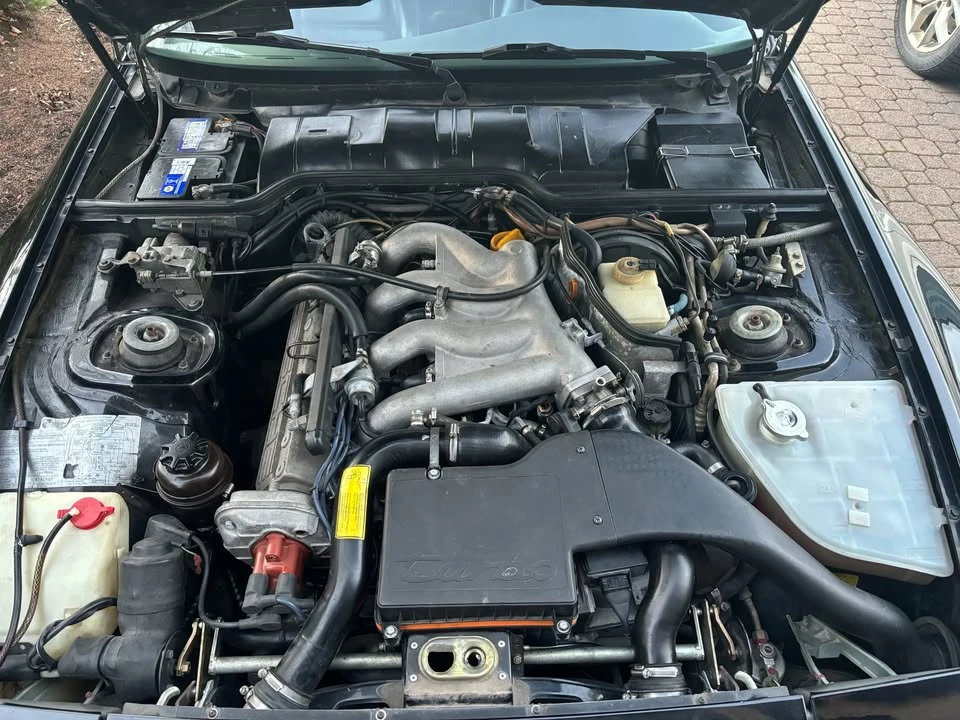 1986 Porsche 944 Turbo - Image 9 of 10