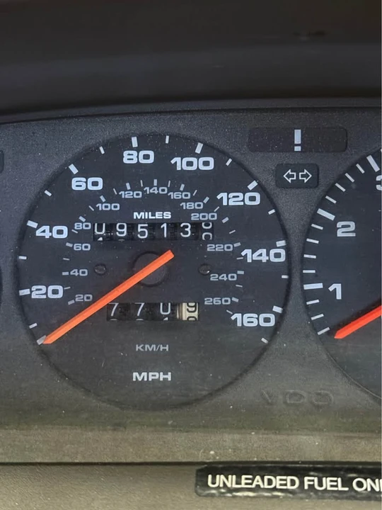 1986 Porsche 944 Turbo - Image 2 of 7