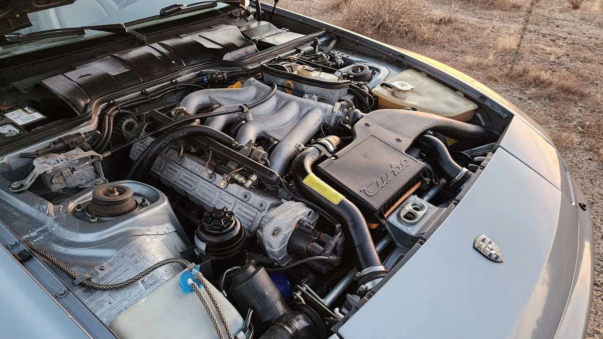 1986 Porsche 944 Turbo - Image 10 of 17