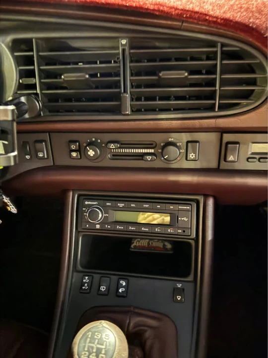 1986 Porsche 944 Turbo - Image 18 of 20