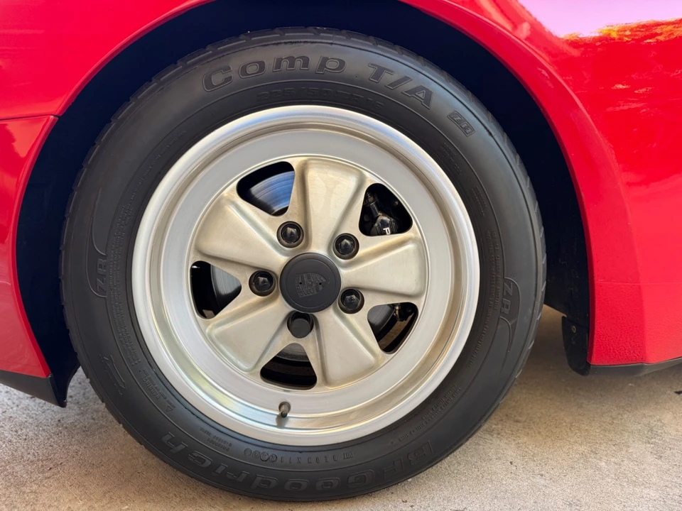 1986 Porsche 944 Turbo - Image 13 of 31
