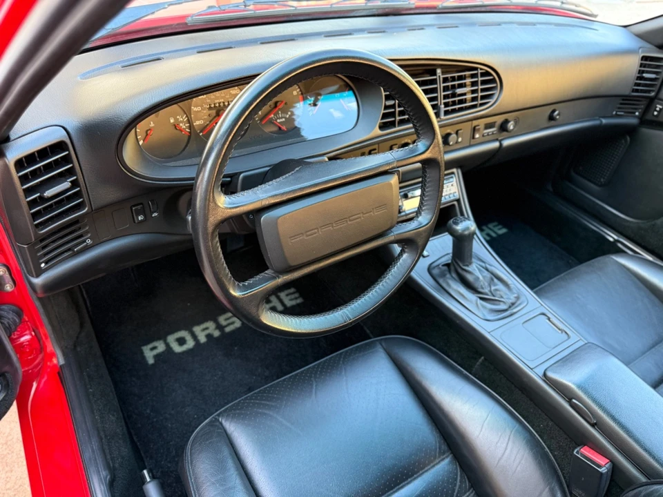 1986 Porsche 944 Turbo - Image 24 of 31