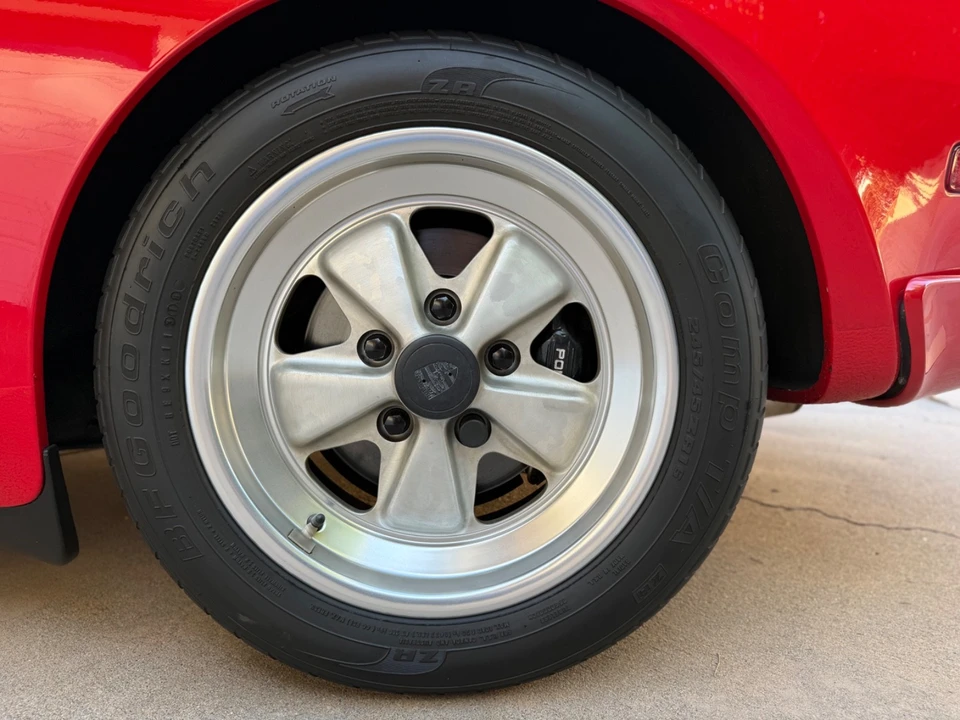 1986 Porsche 944 Turbo - Image 14 of 31