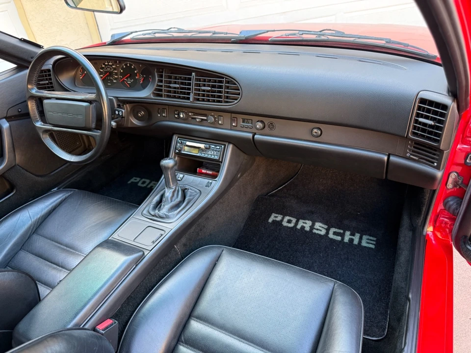 1986 Porsche 944 Turbo - Image 25 of 31