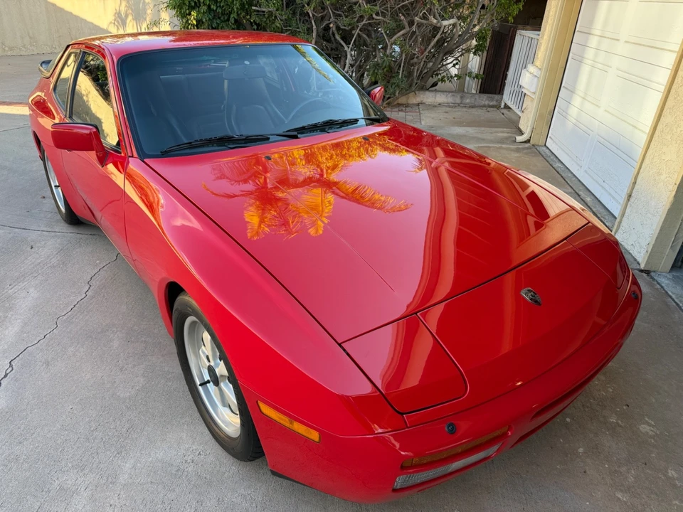 1986 Porsche 944 Turbo - Image 4 of 31