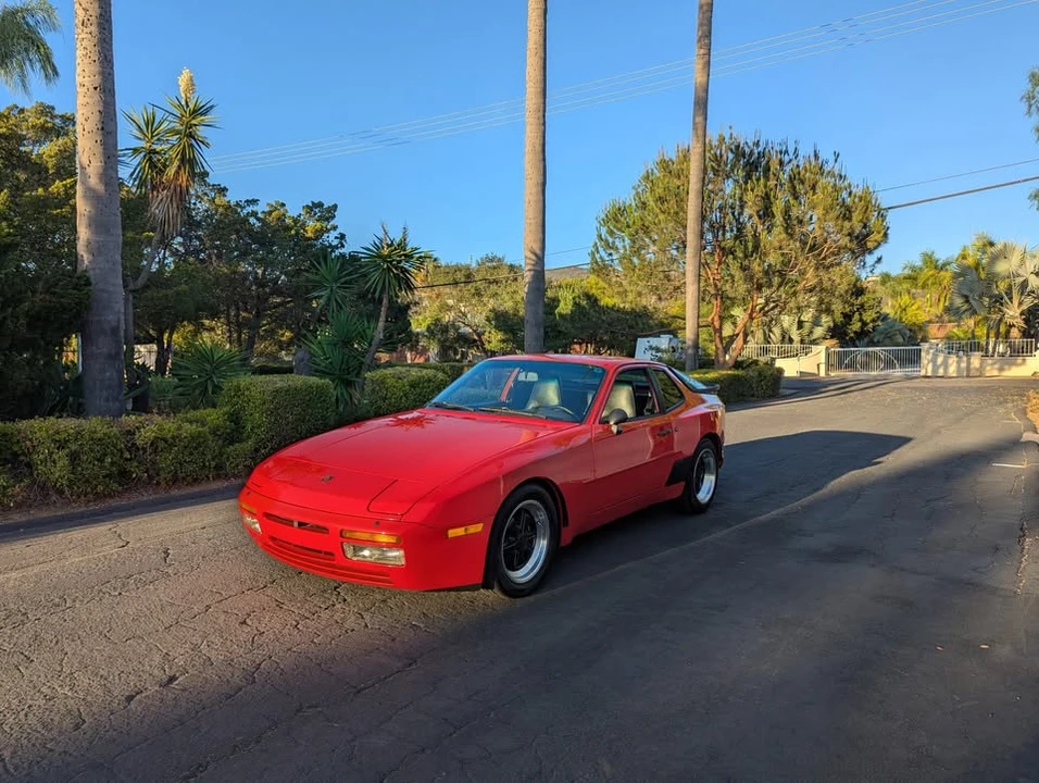 1986 Porsche 944 Turbo - Image 2 of 15