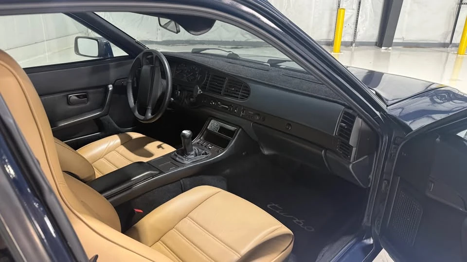 1986 Porsche 944 Turbo - Image 16 of 20