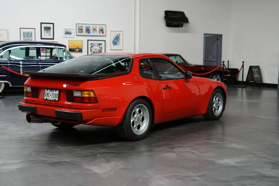 1986 Porsche 944 Turbo - Image 3 of 20