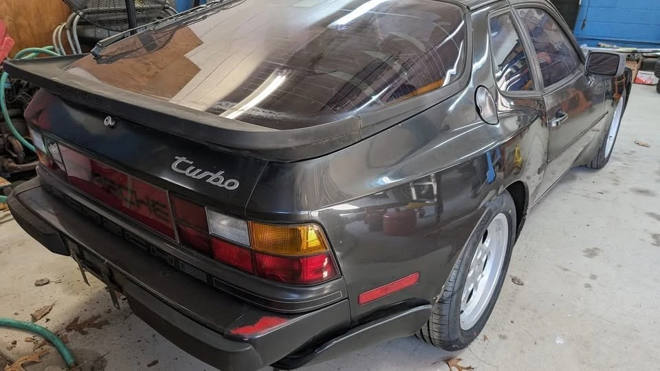 1986 Porsche 944 Turbo - Image 5 of 15