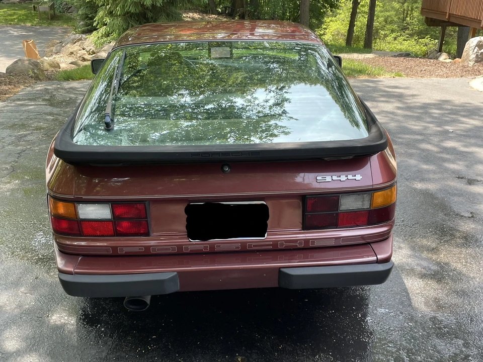 1986 Porsche 944 - Image 5 of 14
