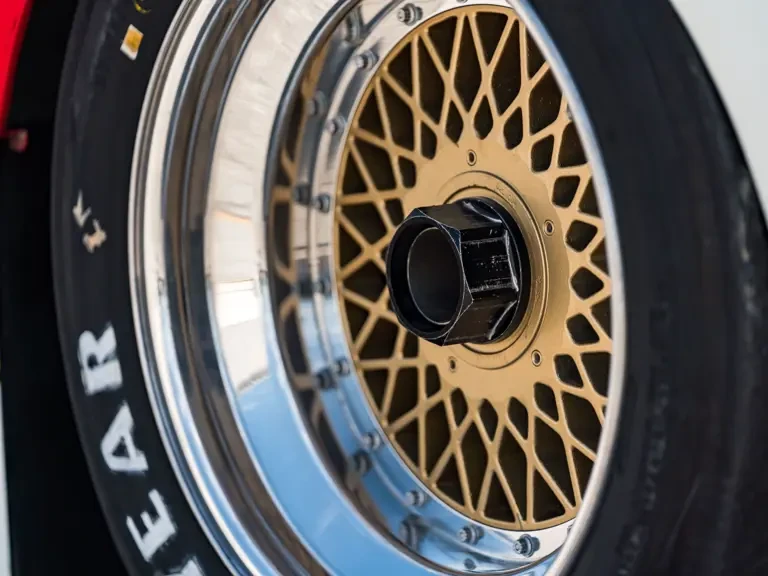 1986 Porsche 956 & 962 - Image 23 of 31