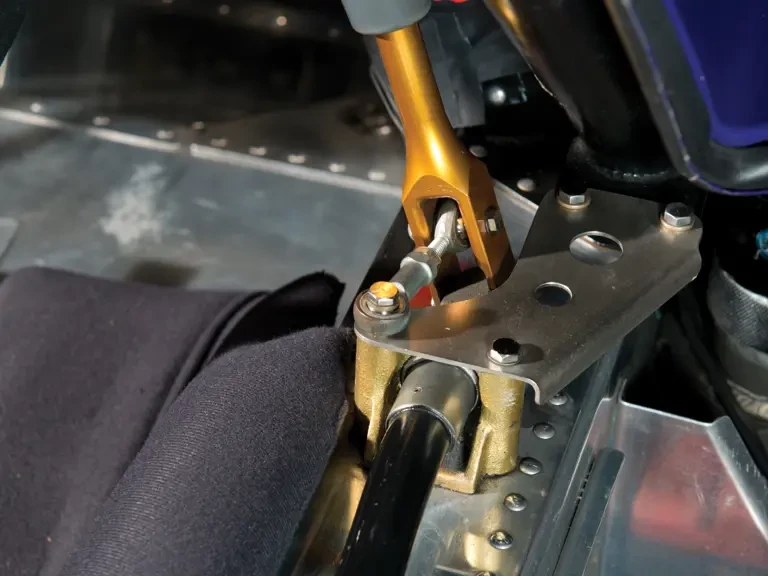 1986 Porsche 956 & 962 - Image 18 of 31