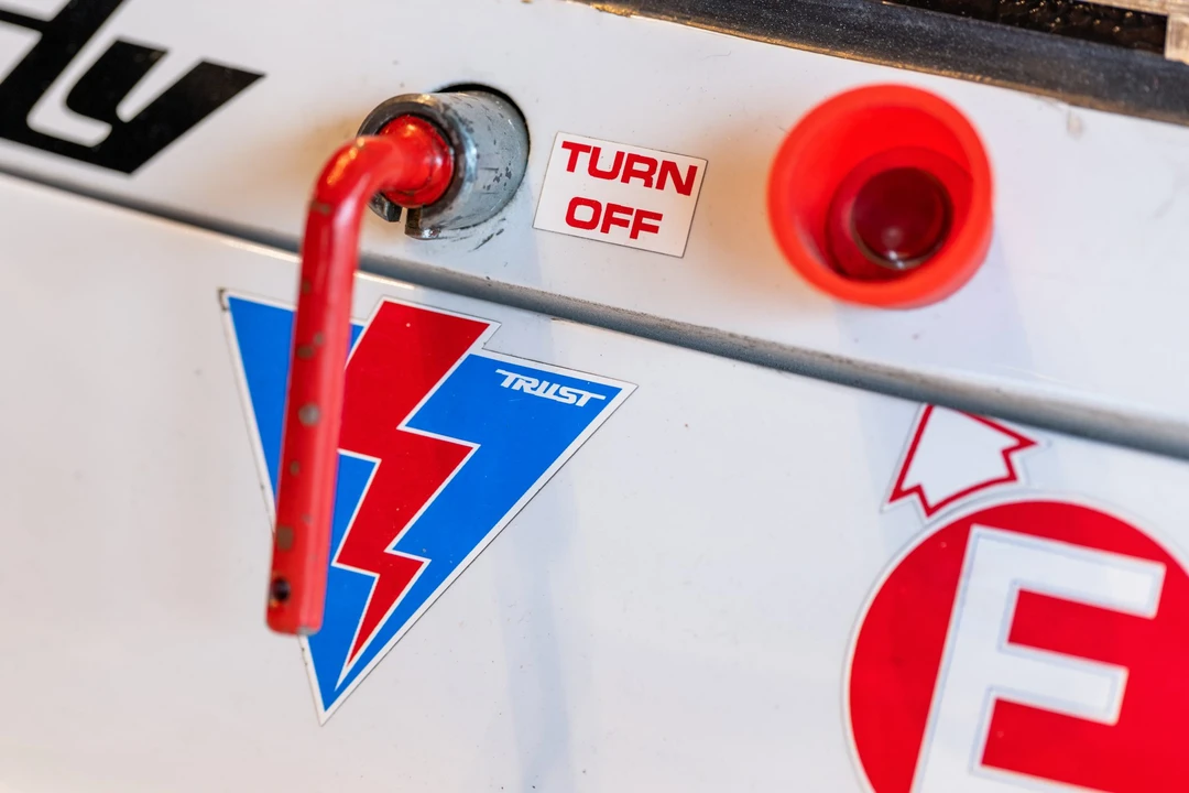 1986 Porsche 956 & 962 - Image 18 of 31