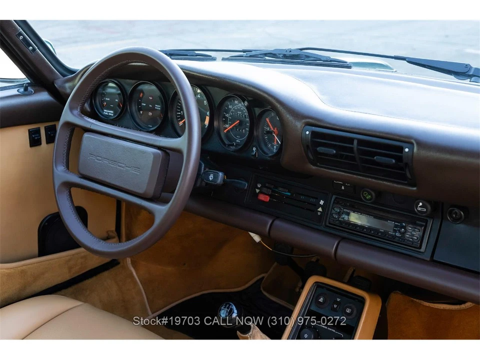 1986 Porsche 911 Carrera 3.2 - Image 30 of 31