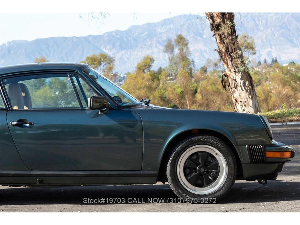 1986 Porsche 911 Carrera 3.2 - Image 13 of 31