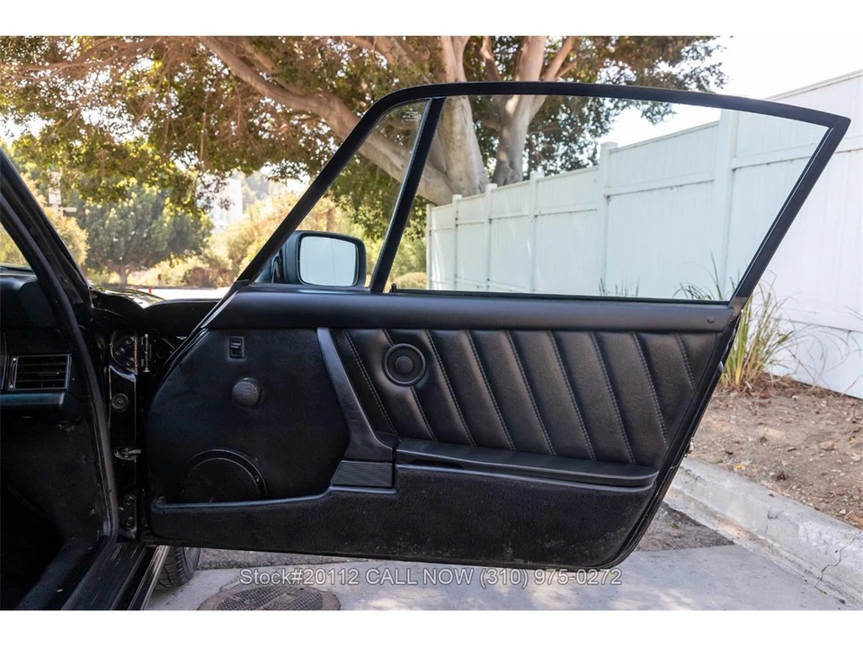 1986 Porsche 911 Carrera 3.2 - Image 24 of 31