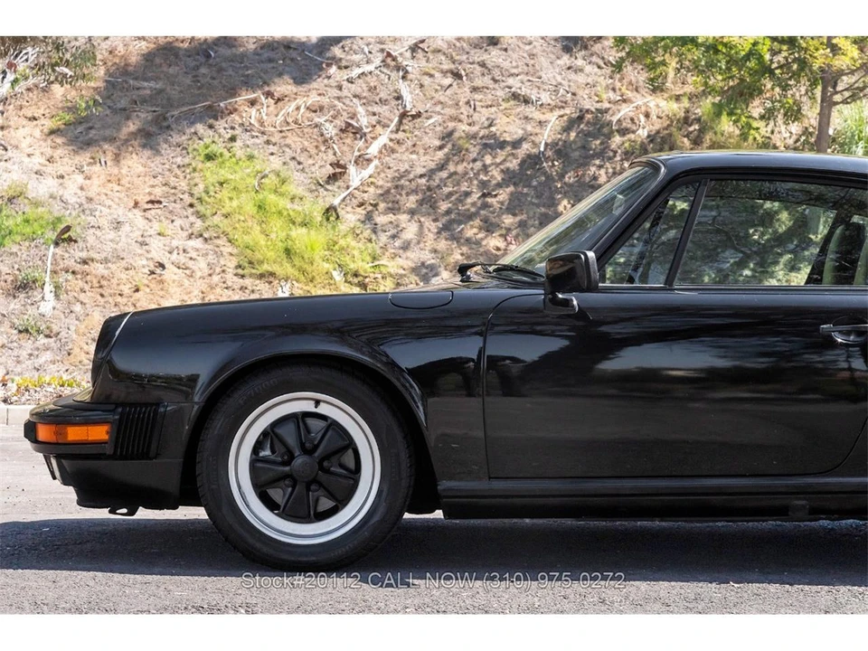 1986 Porsche 911 Carrera 3.2 - Image 13 of 31