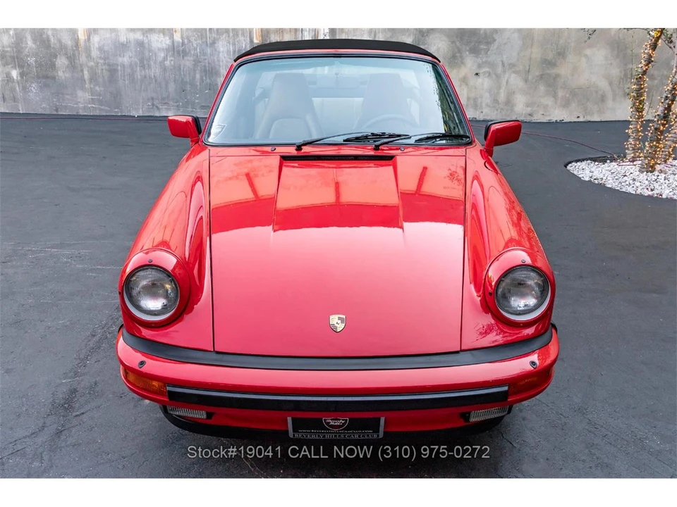 1986 Porsche 911 Carrera 3.2 - Image 9 of 31