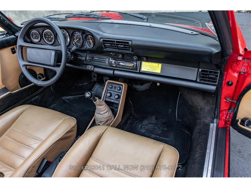 1986 Porsche 911 Carrera 3.2 - Image 26 of 31