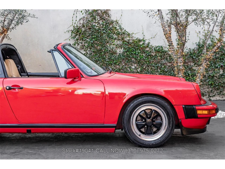 1986 Porsche 911 Carrera 3.2 - Image 14 of 31