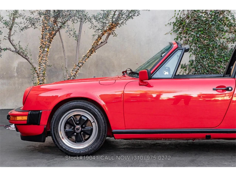 1986 Porsche 911 Carrera 3.2 - Image 16 of 31