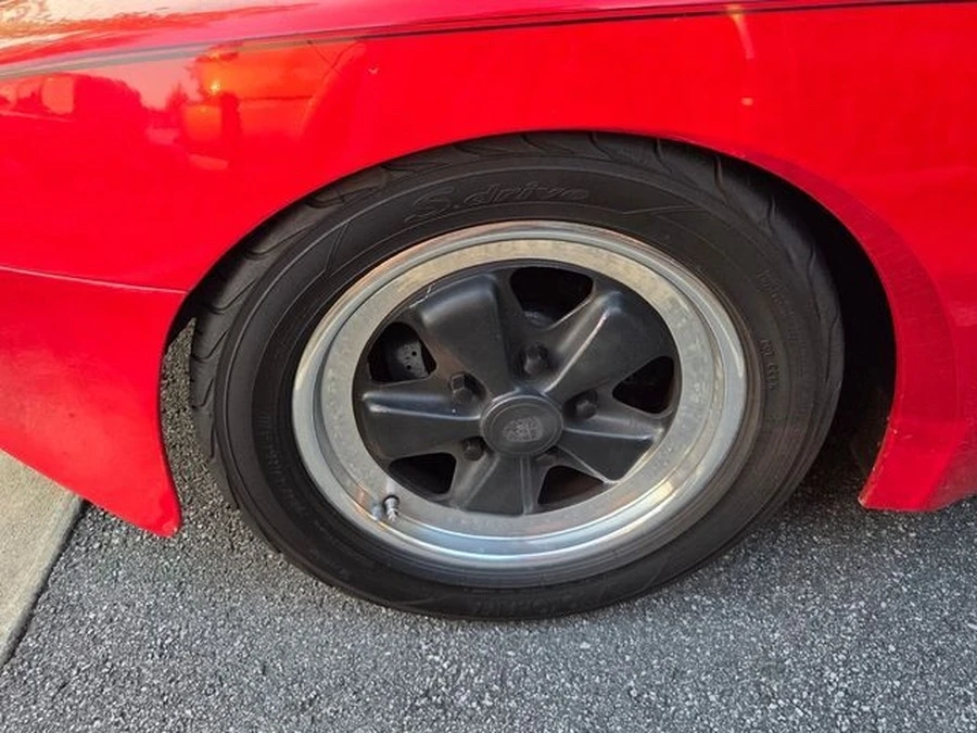 1986 Porsche 944 - Image 3 of 7