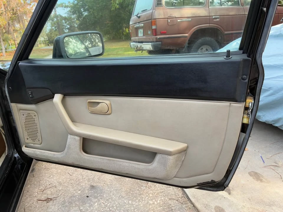 1986 Porsche 944 S - Image 10 of 17
