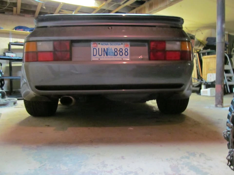 1986 Porsche 944 - Image 9 of 12
