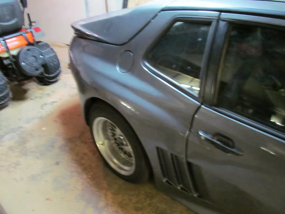 1986 Porsche 944 - Image 8 of 12