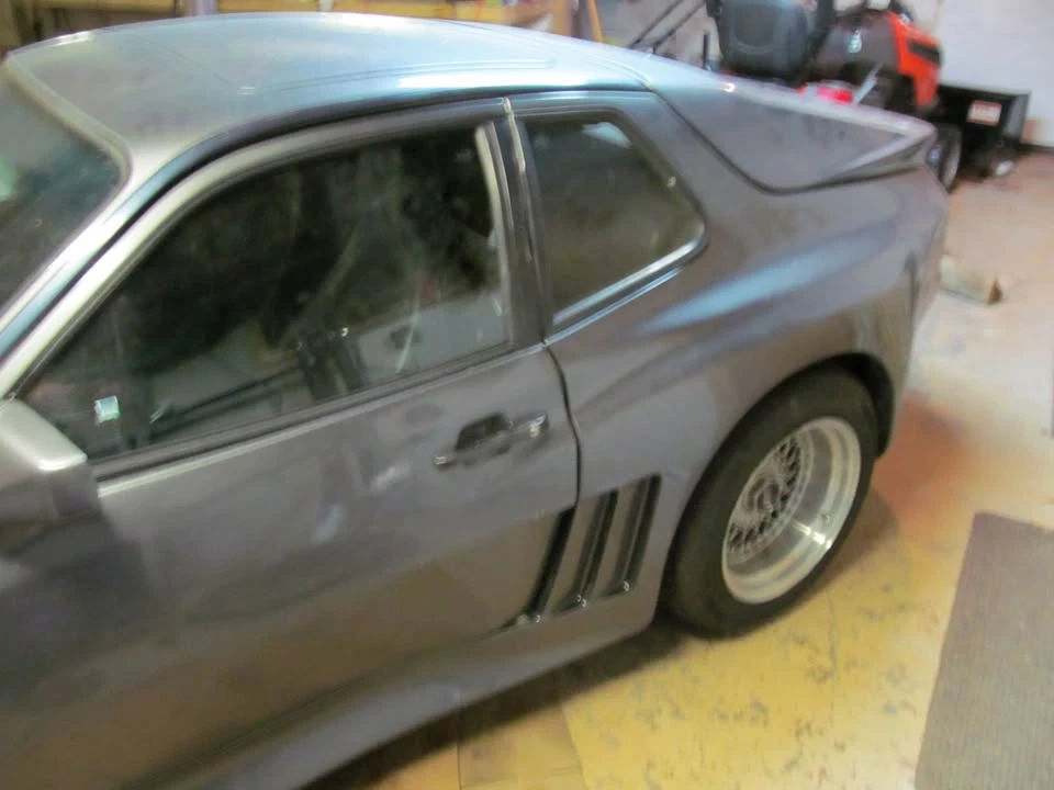 1986 Porsche 944 - Image 7 of 12