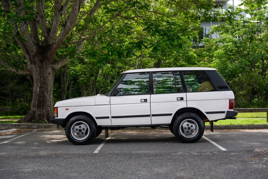 1986 Land Rover Range Rover Classic - Image 9 of 31