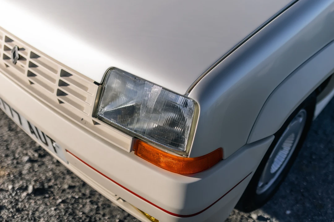 1986 Renault 5 GT Turbo - Image 22 of 31