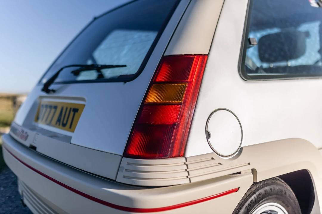 1986 Renault 5 GT Turbo - Image 27 of 31