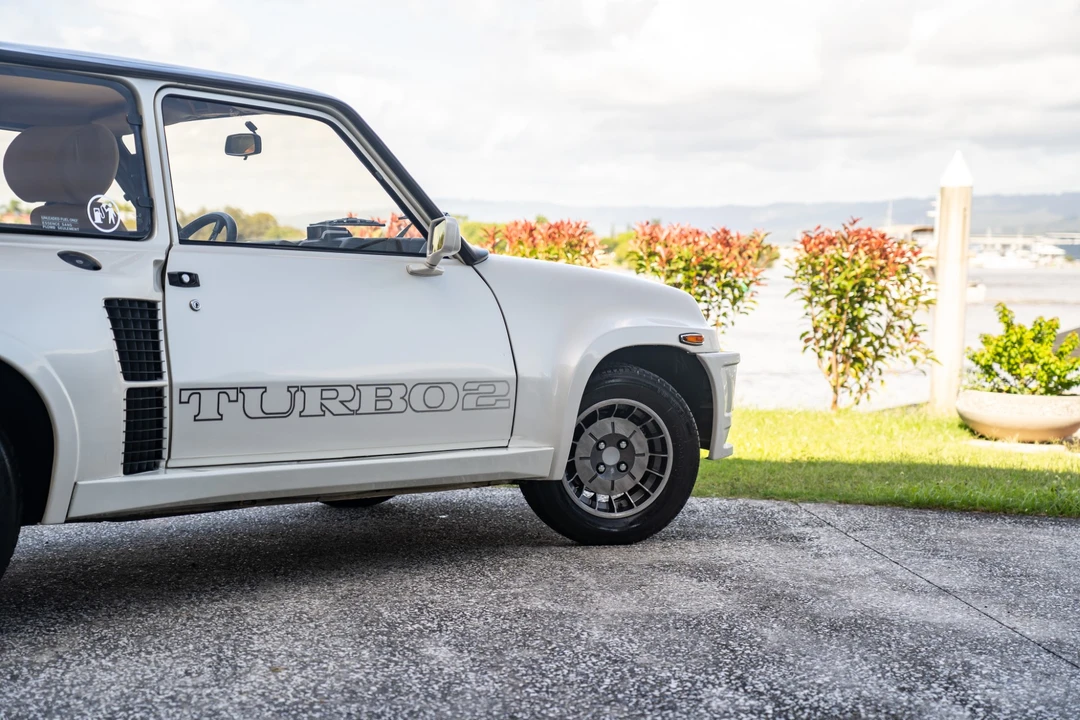 1986 Renault 5 Turbo 2 - Image 13 of 31
